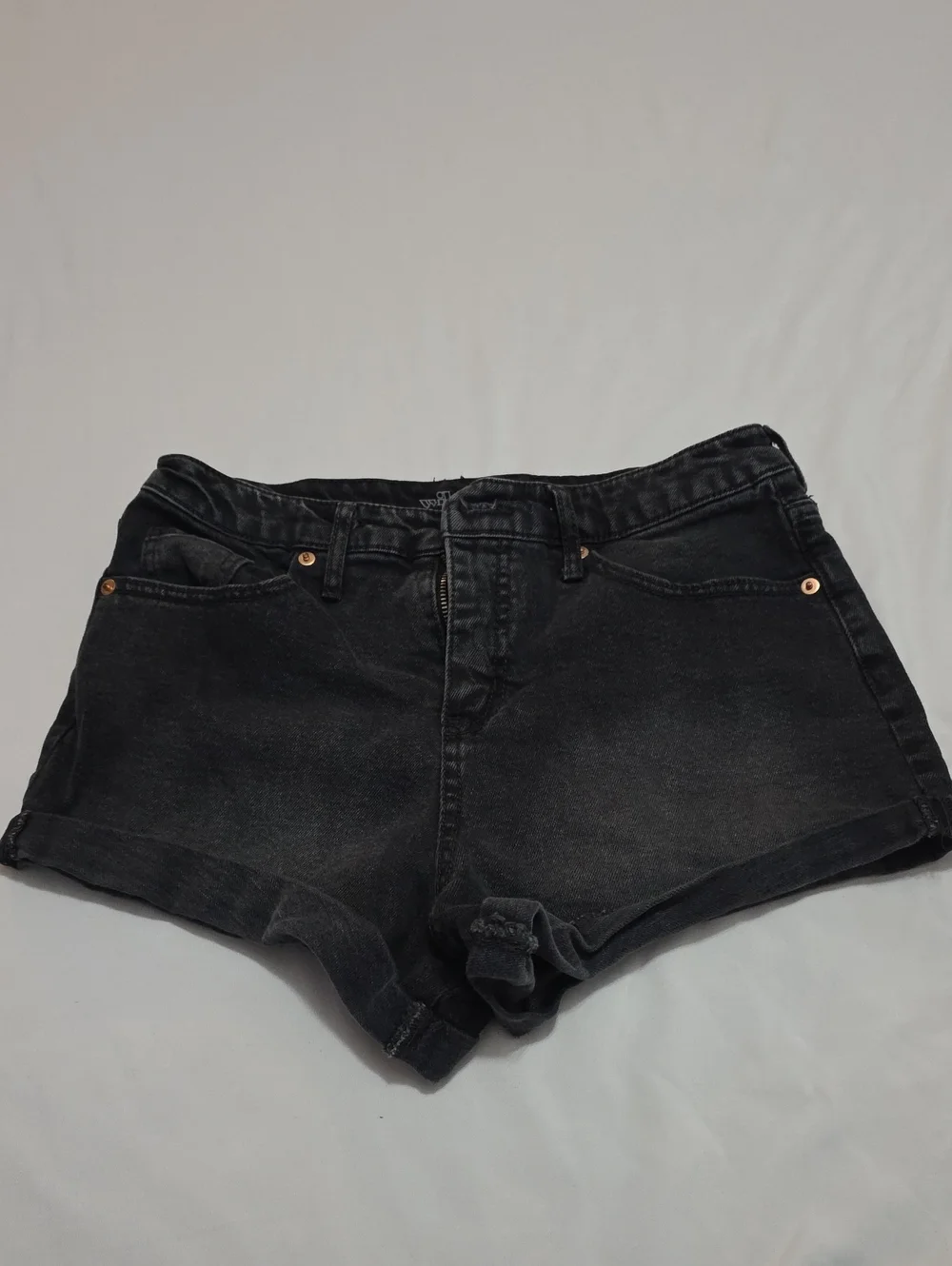 ❣️4 For $20❣️ wild fable Black Washed Denim Shorts